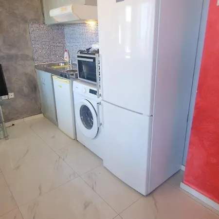 Dinos House Apartament *