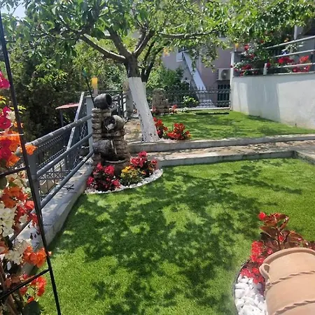 Dinos House Apartament